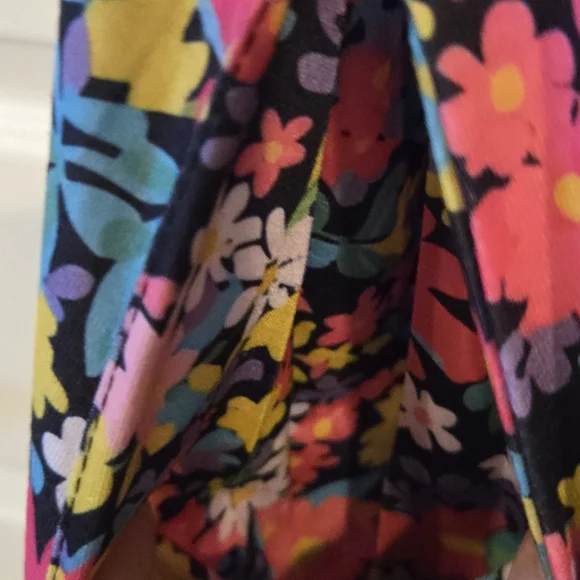 Shirley & Stond Floral Dress NWOT - Picture 5 of 6